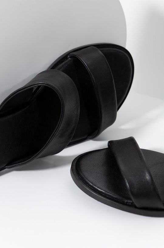 Kožené pantofle Answear Lab černá