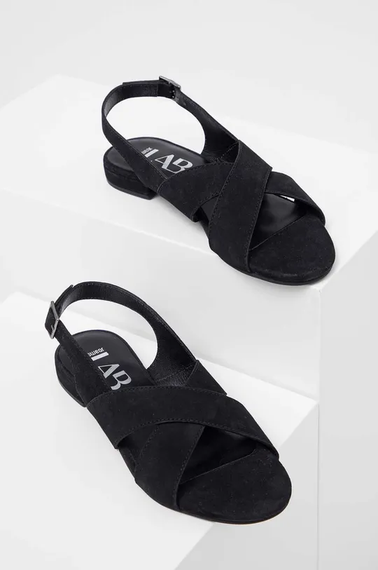 črna Sandali iz semiša Answear Lab Ženski