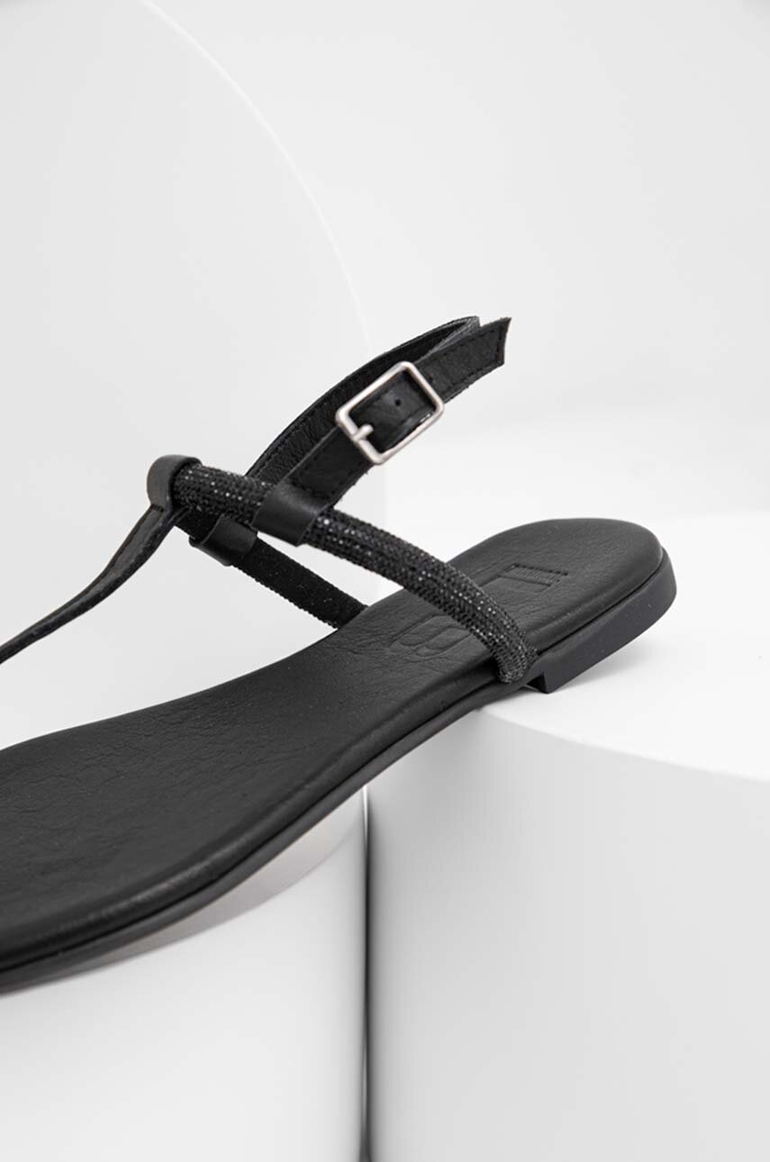 Шкіряні сандалі Answear Lab X Лімітована колекція SISTERHOOD жіночі