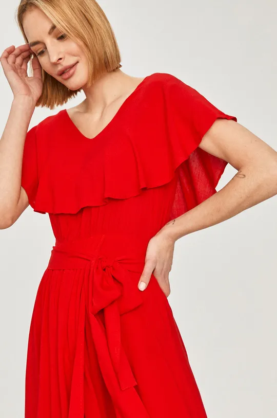 красный Answear - Платье