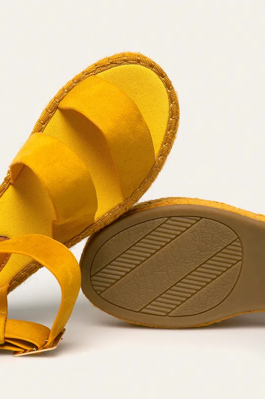 žltá Answear - Sandále Coura