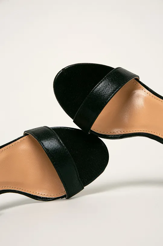 čierna Answear - Sandále Poti Pati
