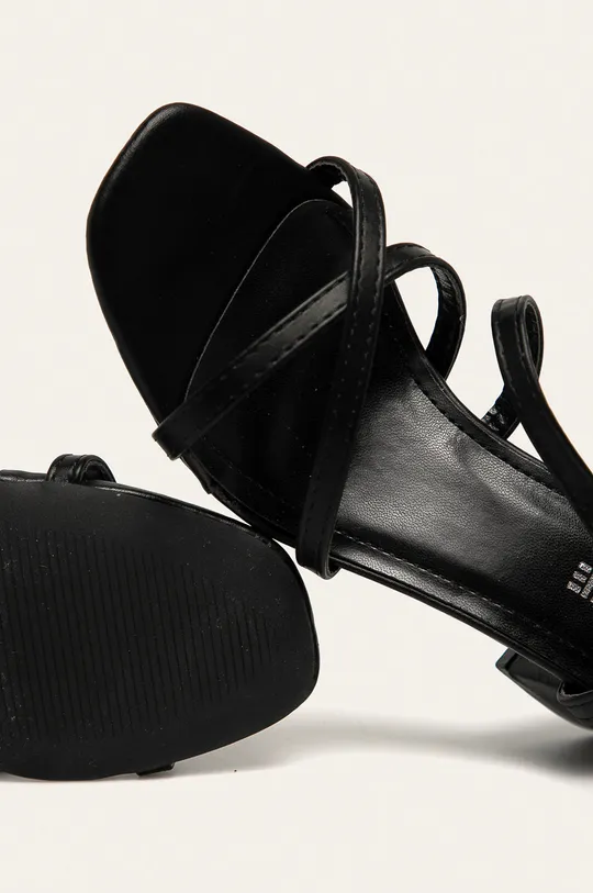 čierna Answear - Sandále Kerline