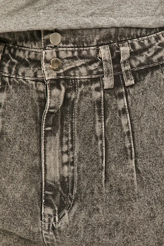 sivá Answear Lab - Rifľové krátke nohavice