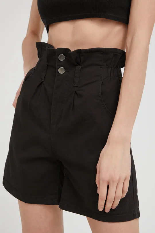 črna Kratke hlače Answear Lab Ženski