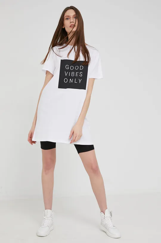 Βαμβακερό μπλουζάκι Answear Lab λευκό