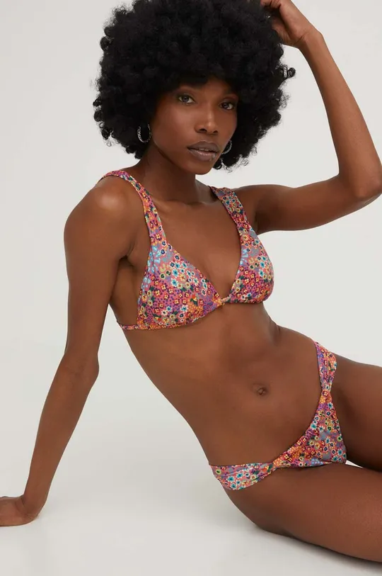 Bikini brazilian Answear Lab  82% Πολυαμίδη, 18% Σπαντέξ