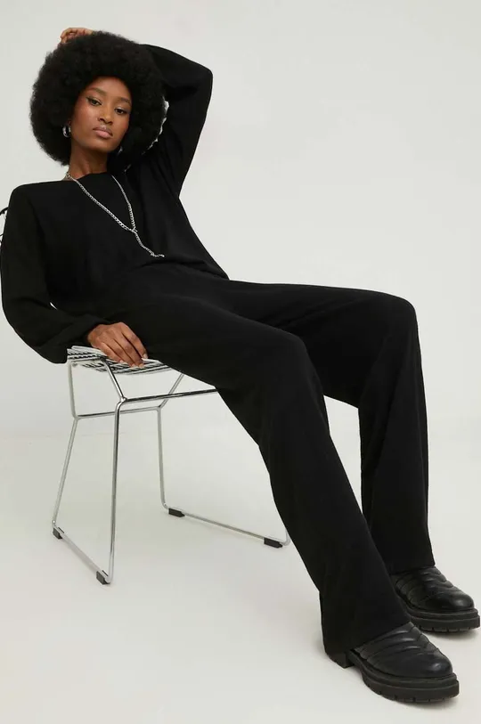 μαύρο Ένα σετ πουλόβερ και παντελόνι Answear Lab Γυναικεία