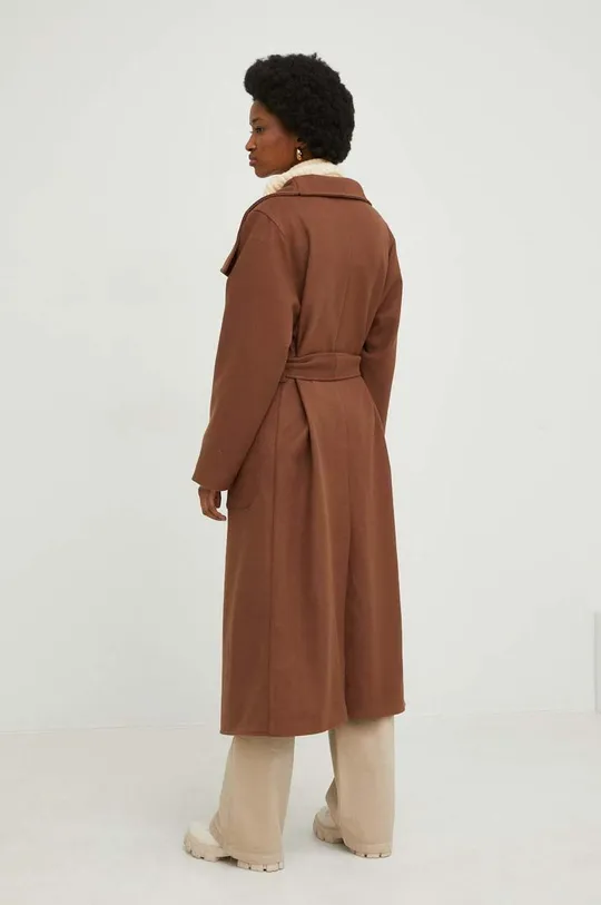 Пальто с шерстью Answear Lab  65% Полиэстер, 35% Шерсть