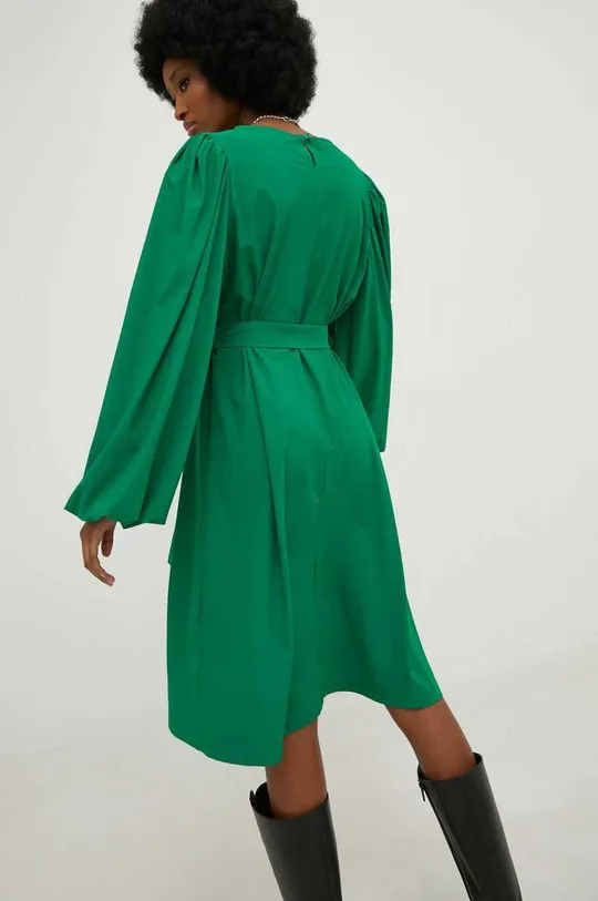Φόρεμα Answear Lab  75% Βισκόζη, 15% Ρεγιόν, 10% Πολυεστέρας