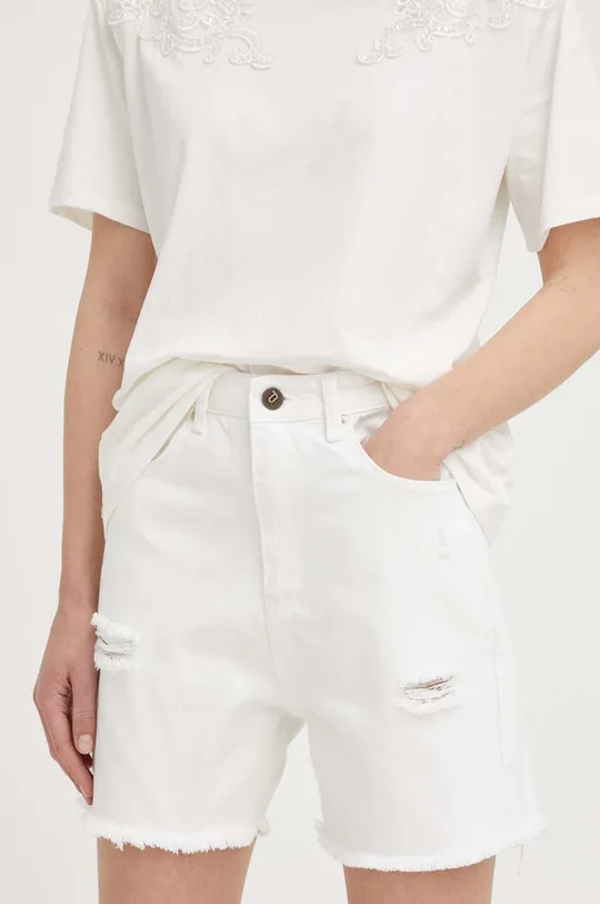 белый Хлопковые джинсовые шорты Answear Lab Женский