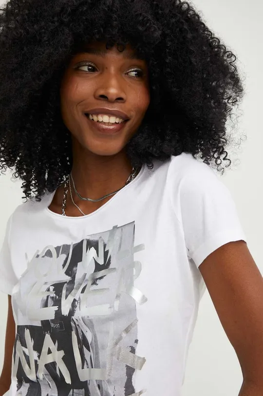 Βαμβακερό μπλουζάκι Answear Lab  X limited collection SISTERHOOD Γυναικεία