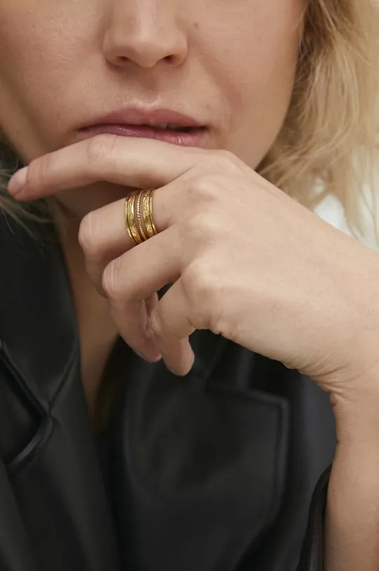 Pozlačen prstan Answear Lab zlata