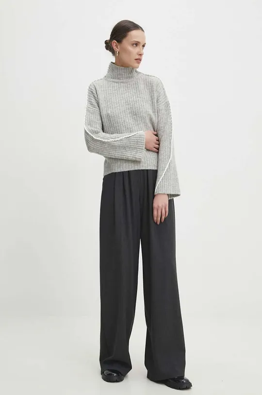 Answear Lab maglione in lana grigio