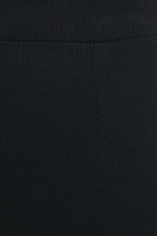 črna Kratke hlače Answear Lab