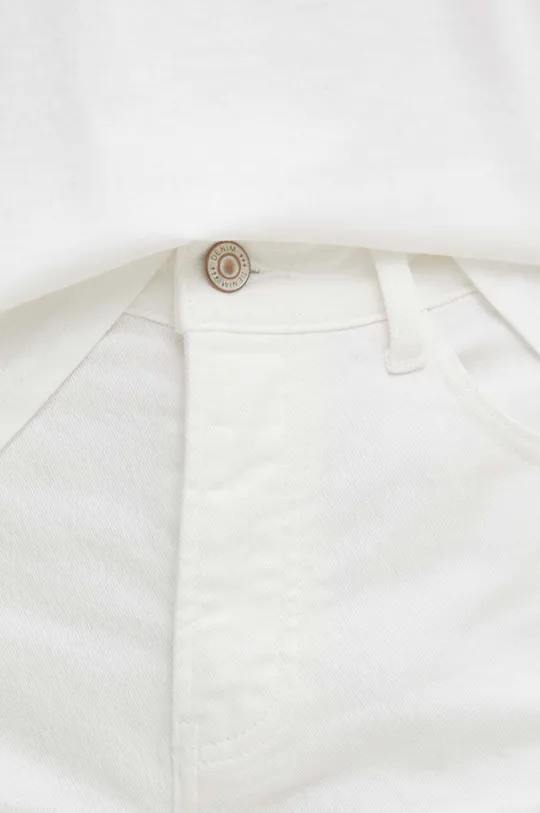 белый Джинсовые шорты Answear Lab