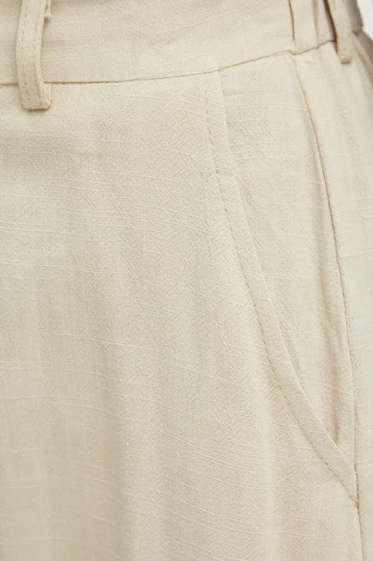 beige Answear Lab shorts in lino