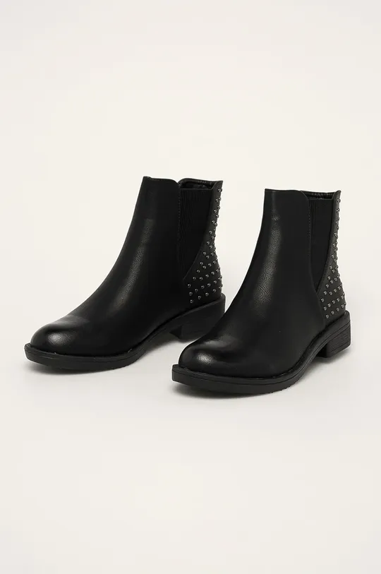 Answear - Členkové topánky R and B čierna