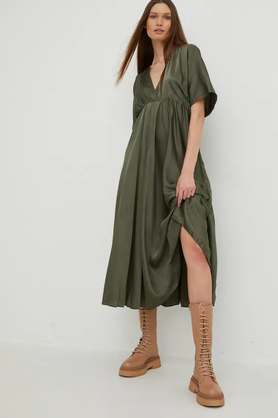 πράσινο Φόρεμα με μετάξι Answear Lab Γυναικεία