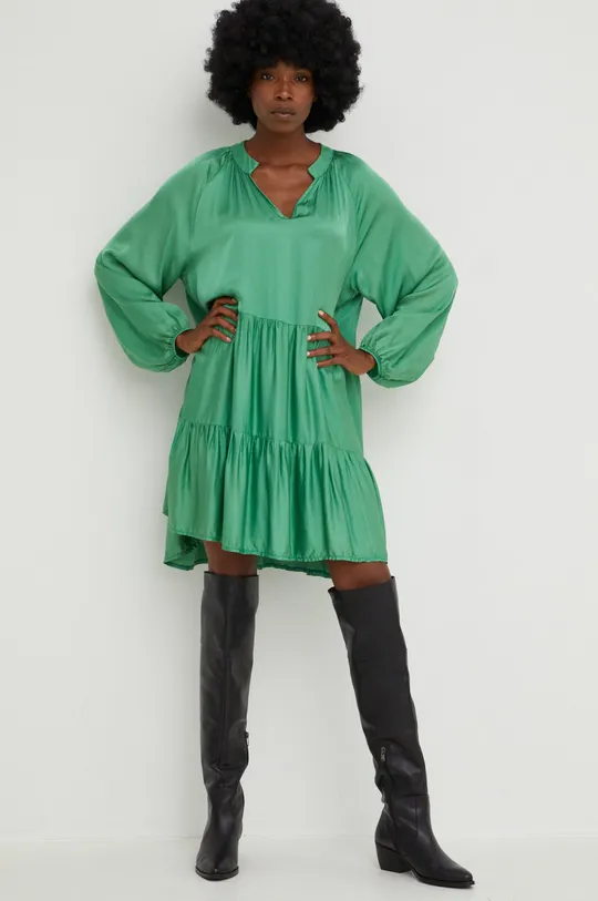 Сукня Answear Lab зелений