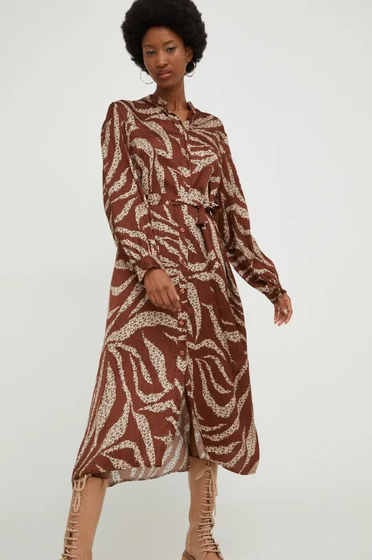 Answear Lab sukienka z jedwabiem brązowy