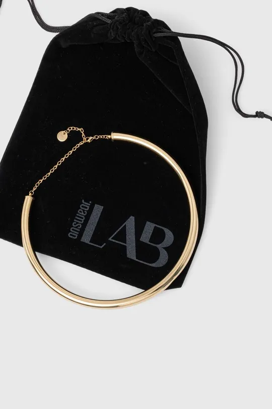 χρυσαφί Κολιέ Answear Lab X limited collection BE SHERO