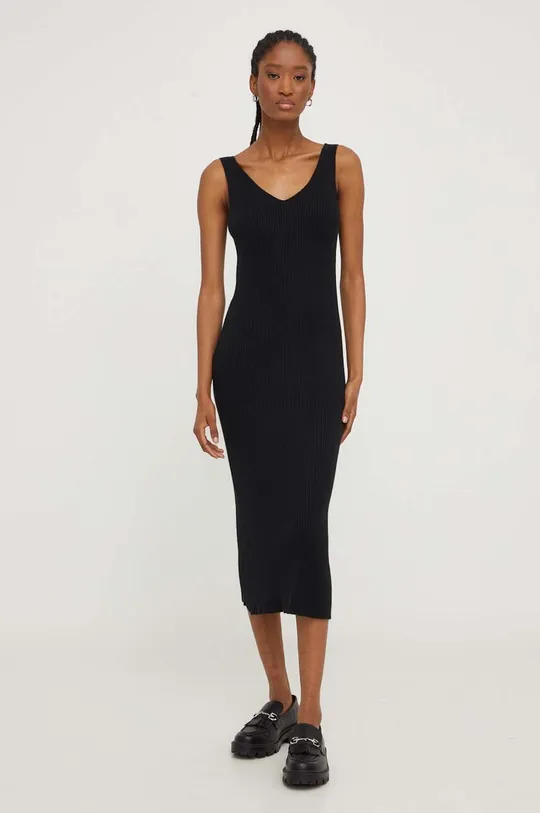 Φόρεμα και πουλόβερ Answear Lab μαύρο