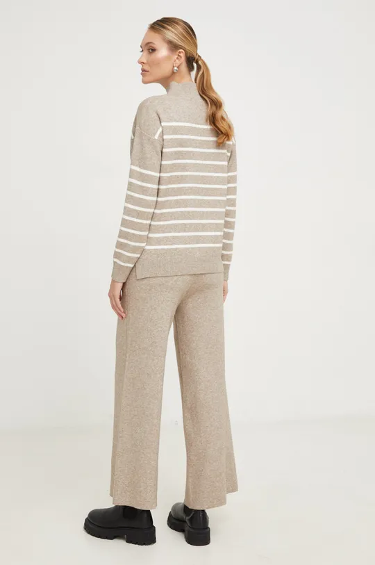 Answear Lab σετ πουλόβερ και μάλλινο παντελόνι <p>50% Ακρυλικό, 40% Πολυεστέρας, 10% Μαλλί</p>