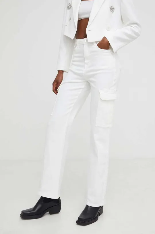 biały Answear Lab jeansy cargo X kolekcja limitowana BE SHERO Damski