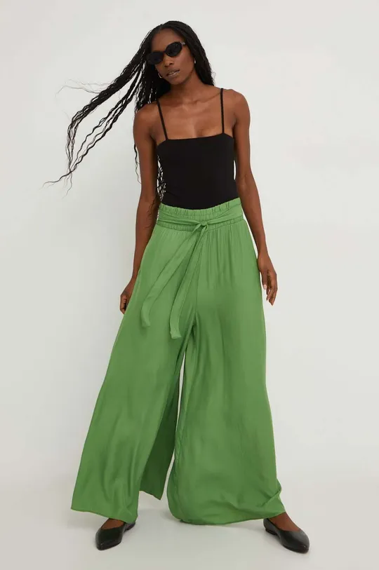 πράσινο Παντελόνι Answear Lab Γυναικεία