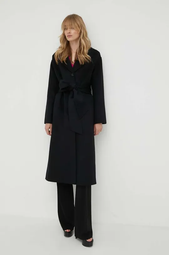 Вовняне пальто Liviana Conti чорний
