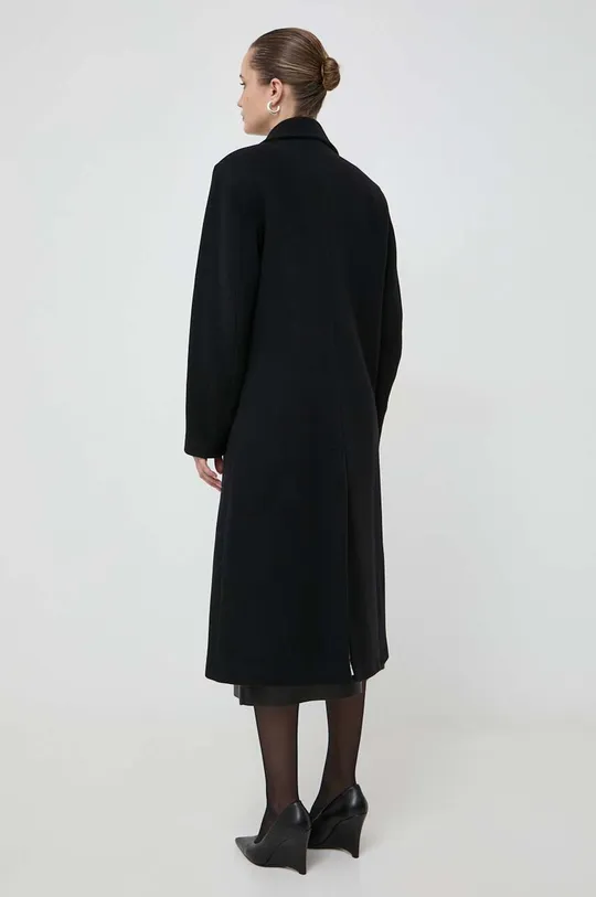 Μάλλινο παλτό Beatrice B Κύριο υλικό: 75% Παρθένο μαλλί, 25% Πολυαμίδη Φόδρα: 100% Βισκόζη