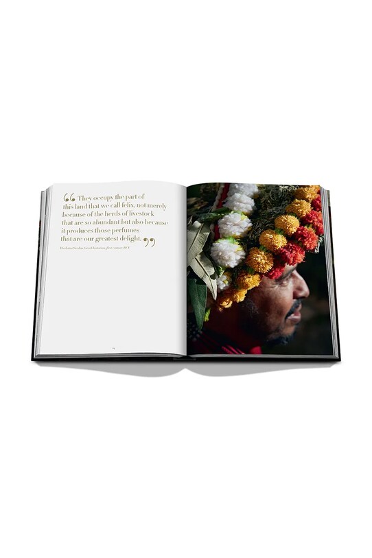 Assouline Arabia Saudită: Oamenii din flori de Bruno Doucey, engleză 9781649800862