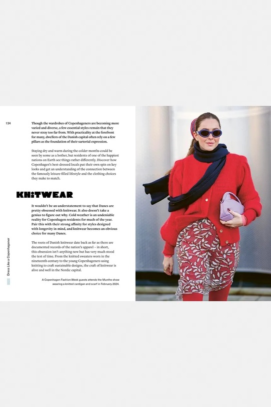 Lifestyle home & lifestyle książka Little Book of Copenhagen Style by Glenys Jonhson, English CB1156 niebieski