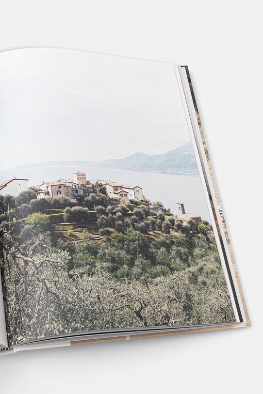 home & lifestyle książka fotograficzna Off to the Alps – Italy, English multicolor MON1002