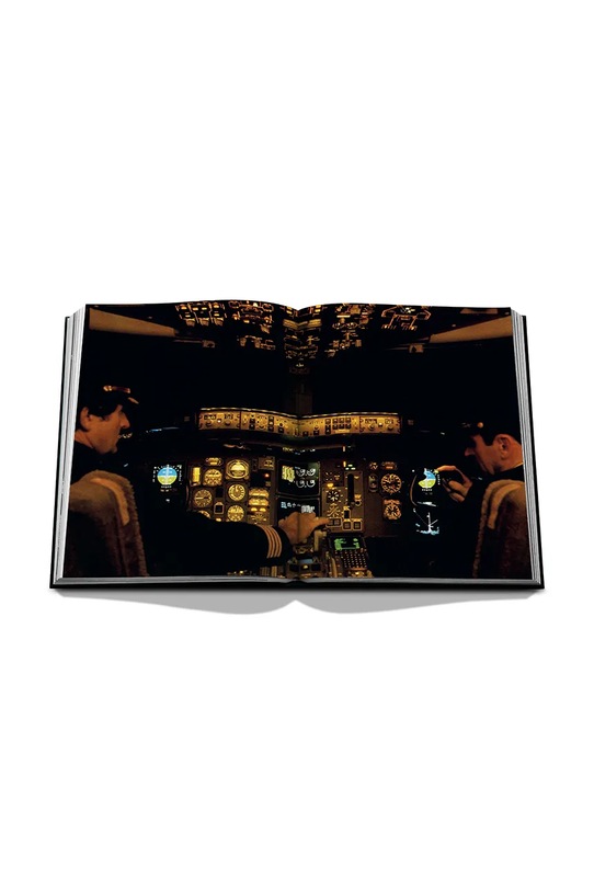 Assouline libro Delta: 100 Years & Climbing by Mark Ellwood, English 9781649804792