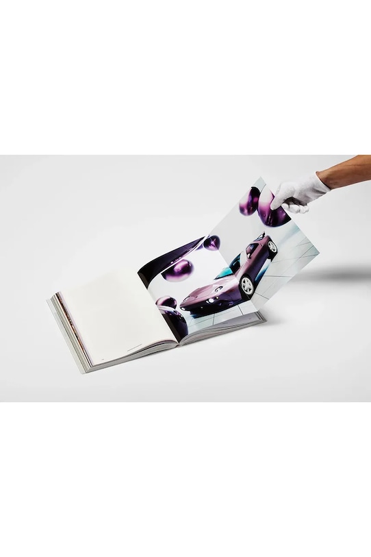 ERG Media książka fotograficzna Arsham Motorsport szary 9789083298160