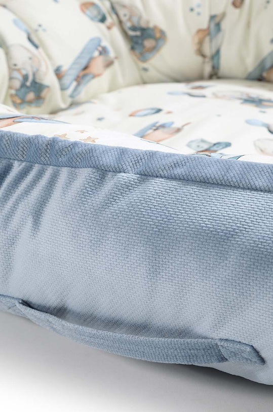 La Millou cocon pentru bebe Best Nest Velvet SIMBO by Maja Hyży M 143768.Kokon.Best.Nest. albastru