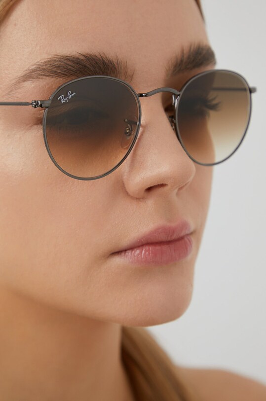 Ray-Ban - Солнцезащитные очки Round Metal коричневый 0RB3447N.004/51.53.D
