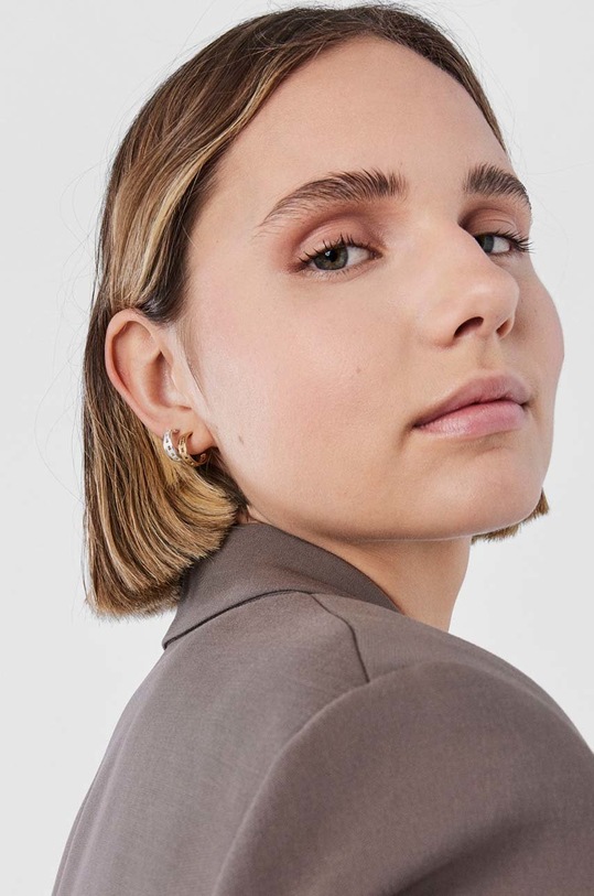 Tous kolczyki ze srebra pokrytego złotem Bear Row 1003734600 złoty