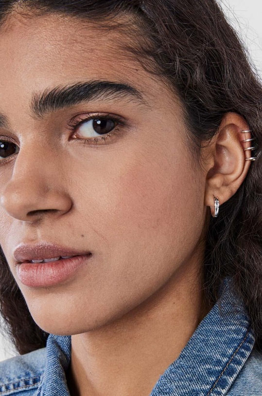 Tous kolczyki srebrne Basics 1003911900 srebrny