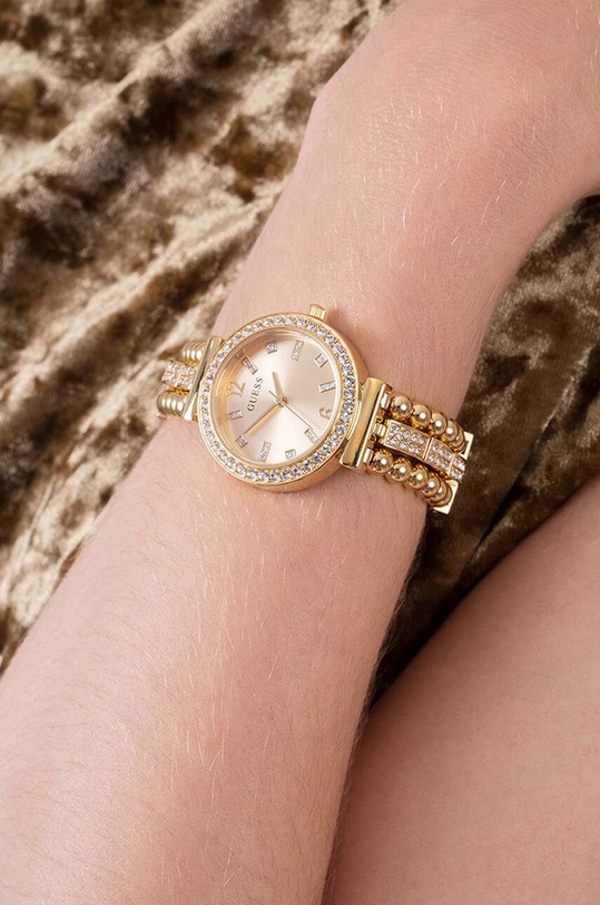 Часовник Guess GW0401L2