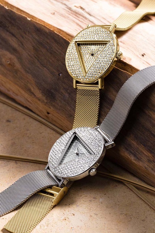 Часовник Guess GW0477L2