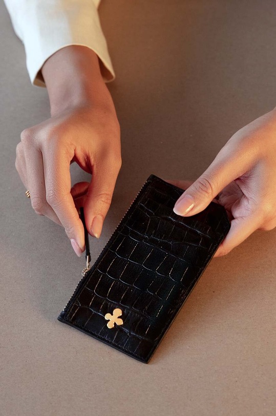 Kožené pouzdro na karty Lilou černá CARHOL/BLACRO