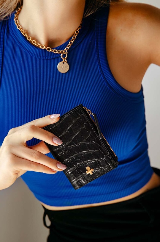 Kožené pouzdro na pas Lilou PASS/BLACRO/PO černá AA00