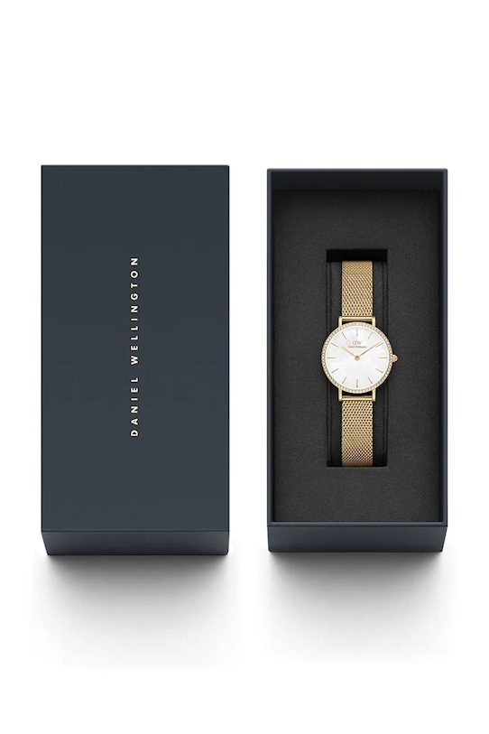 Часовник Daniel Wellington Petite Lumine Bezel Evergold злато DW00100662