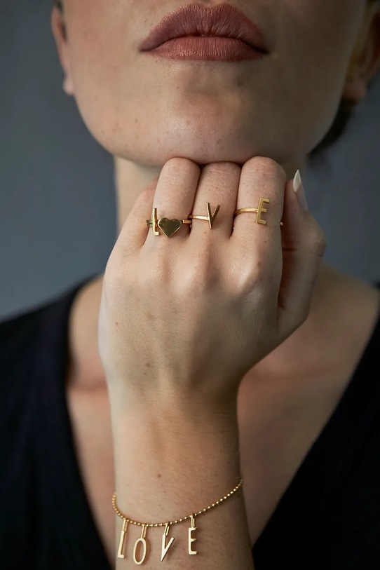 Design Letters pierścionek ze srebra pokrytego złotem złoty 90601000L