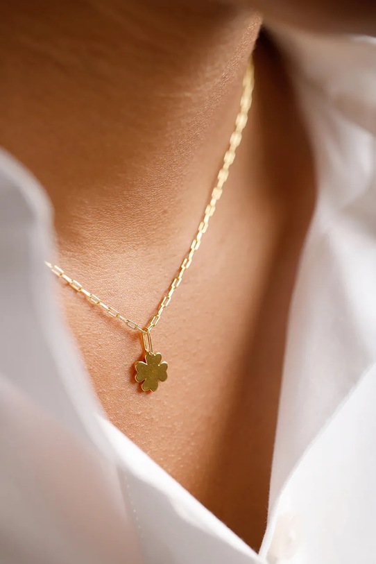 Design Letters zawieszka ze srebra pokrytego złotem 90302027FOURLEAF złoty AA00