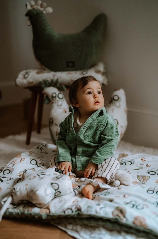 La Millou poduszka do karmienia Babci Dany Minky ABC FARM 136490.Poduszka.Kura.Ba