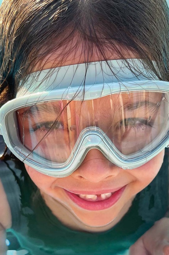 Detské plavecké okuliare Petites Pommes HANS GOGGLES HANS.GOGGLES